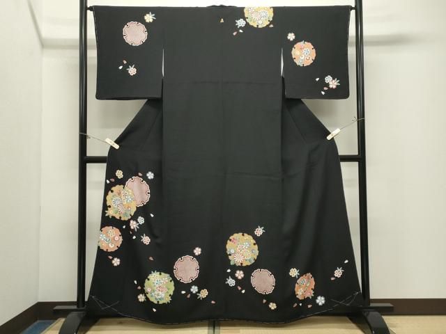 平和屋着物●訪問着　雪輪重ね花文　黒地　金彩　鬼しぼ縮緬　正絹　逸品　未使用　CABM5426gh