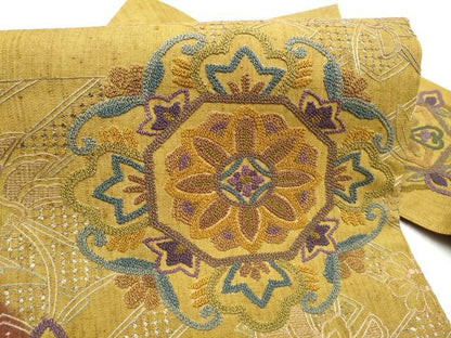 平和屋着物●中国三大刺繍　スワトウ相良刺繍　総刺繍　九寸名古屋帯　花唐草文　正絹　逸品　CABM6093hy