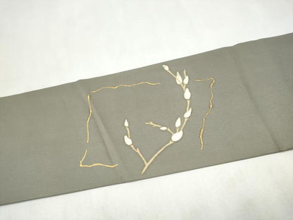 平和屋着物●塩瀬　九寸名古屋帯　駒刺繍　枝葉文　金彩　正絹　逸品　CABM6103hy