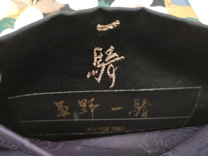 平和屋着物●染色作家　草野一騎　六通柄袋帯　唐織　枝花文　黒地　金糸　正絹　逸品　CABM6222hy