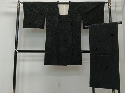 平和屋着物＃道行コート　輪奈ビロード　抽象文様　黒地　ロング丈　ショール付き　正絹　逸品　CABM6444ua