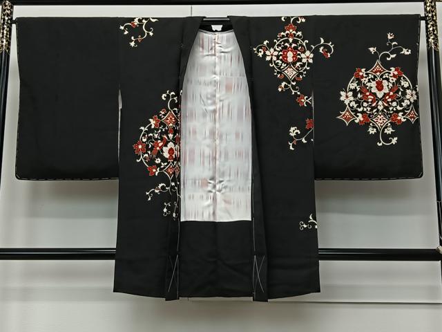 平和屋着物＃羽織　更紗花鳥文　黒地　金彩　正絹　逸品　未使用　CABM6447ua