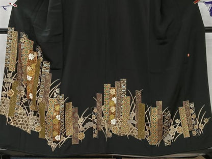 平和屋着物■豪華黒留袖　作家物　駒刺繍　吉祥草花文　金彩　正絹　逸品　CABM6592ua