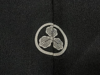 平和屋着物■豪華黒留袖　作家物　駒刺繍　吉祥草花文　金彩　正絹　逸品　CABM6592ua