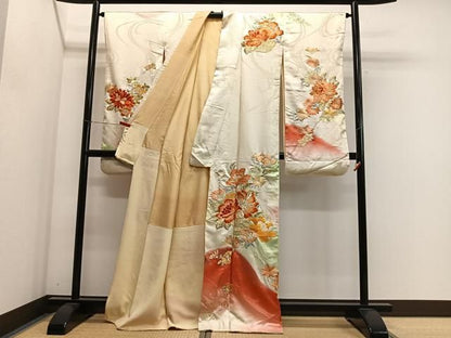 平和屋着物■豪華振袖　総刺繍　駒刺繍　草花文　暈し染め　金彩　正絹　逸品　CABM6761ua