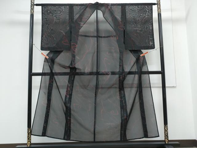 平和屋着物＊夏物　小紋　紗　流水文　黒地　銀糸　正絹　逸品　CABM7309th
