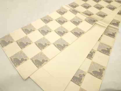 平和屋着物●全通柄　本袋帯　花兎　正絹　逸品　CABM7895dy