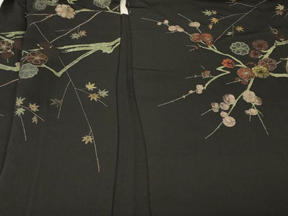 平和屋着物＃羽織　寿光織　枝花文　黒地　金銀糸　正絹　逸品　CABM8099in