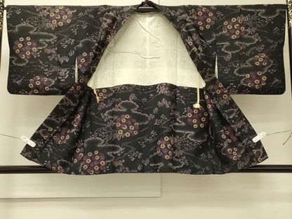 平和屋着物＃羽織　紬地　型染め　雲取り風景花文　正絹　逸品　CABM8138in