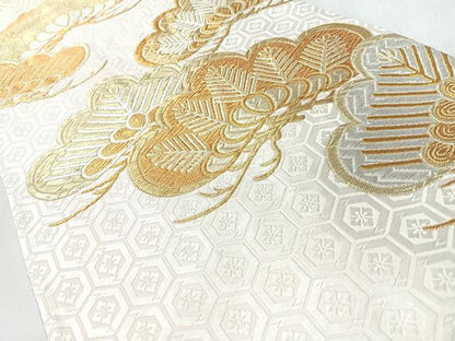 平和屋着物◎六通柄袋帯　唐織　亀甲花菱瑞松文　金銀糸　正絹　逸品　CABM8413nb