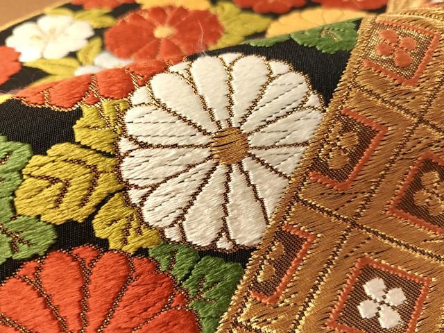 平和屋着物●西陣　河合美術織物謹製　六通柄袋帯　花蝶丸文　黒地　金糸　正絹　逸品　CABM8887vp