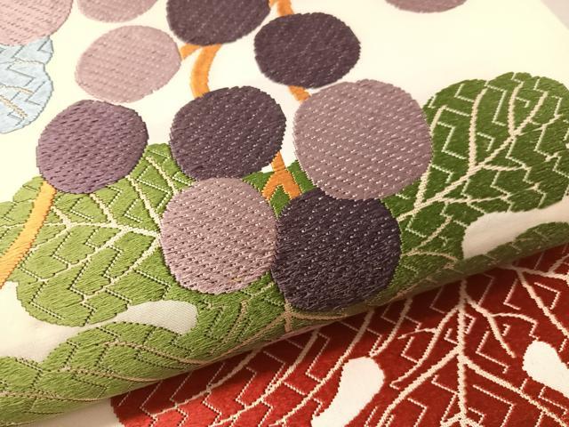 平和屋着物●六通柄袋帯　唐織　草木染め　葡萄蔦の葉文　金糸　正絹　逸品　未使用　CABM9125vp