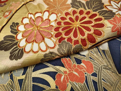 平和屋着物●豪華振袖　駒刺繍　地紙鴛鴦花文　暈し染め　金彩　正絹　逸品　CABM9218ut