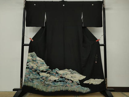 平和屋着物●豪華黒留袖　作家物　草木　加賀五彩　遠山松文　正絹　逸品　CABM9254ut