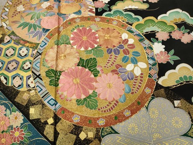 平和屋着物●京友禅の第一人者　松井青々　黒留袖　駒刺繍　絵皿草花文　金銀彩　正絹　逸品　CABM9342ut