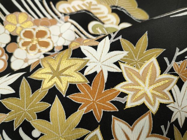 平和屋着物●創業460年・千總　黒留袖　駒刺繍　松竹梅　金彩　正絹　逸品　CABM9347ut