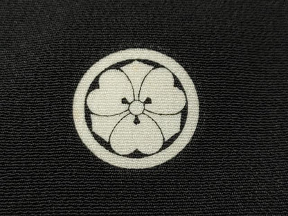 平和屋着物●創業460年・千總　黒留袖　駒刺繍　松竹梅　金彩　正絹　逸品　CABM9347ut