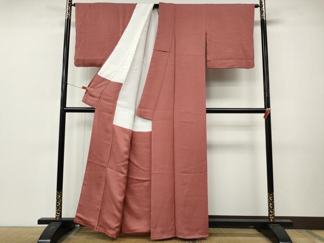 平和屋着物●上質な色無地　草花地紋　甚三紅色　正絹　逸品　未使用　CABM9370ut
