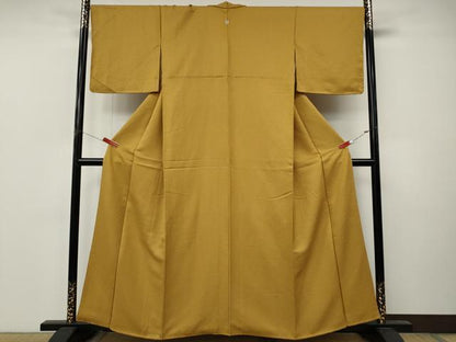 平和屋着物●上質な色無地　舞葉地紋　黃朽葉色　正絹　逸品　CABM9400ut