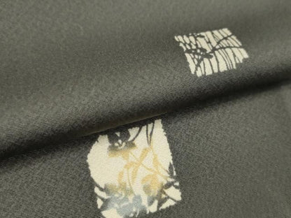 平和屋着物●小紋　反物　型染め　破れ色紙枝花文　黒橡色　丹後ちりめん　着尺　逸品　未使用　CABN1024ju
