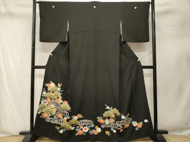 平和屋着物■豪華黒留袖　駒刺繍　流水松花文　金彩　正絹　逸品　CABN1297ev