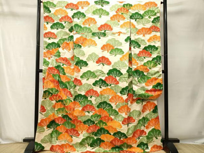 平和屋着物■豪華振袖　駒刺繍　松葉文　金彩　正絹　逸品　CABN1355ev
