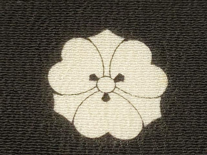 平和屋着物■豪華黒留袖　刺繍　吉祥草花文　正絹　逸品　CABN1394ev