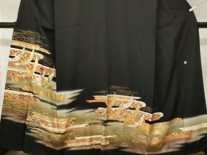 平和屋着物■豪華黒留袖　作家物　駒刺繍　エ霞宝尽し飛鶴花文　暈し染め　金彩　正絹　逸品　CABN1450ev