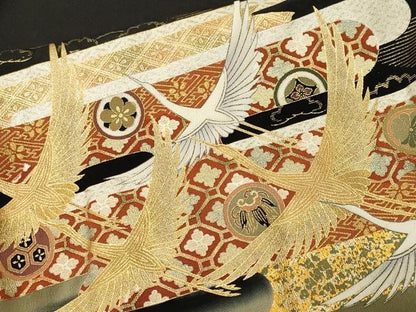 平和屋着物■豪華黒留袖　作家物　駒刺繍　エ霞宝尽し飛鶴花文　暈し染め　金彩　正絹　逸品　CABN1450ev