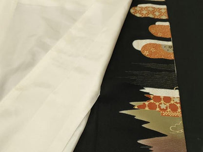 平和屋着物■豪華黒留袖　作家物　駒刺繍　エ霞宝尽し飛鶴花文　暈し染め　金彩　正絹　逸品　CABN1450ev