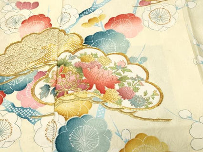平和屋着物■小振袖　駒刺繍　枝梅松花文　金彩　洗える着物　CABN1467ev