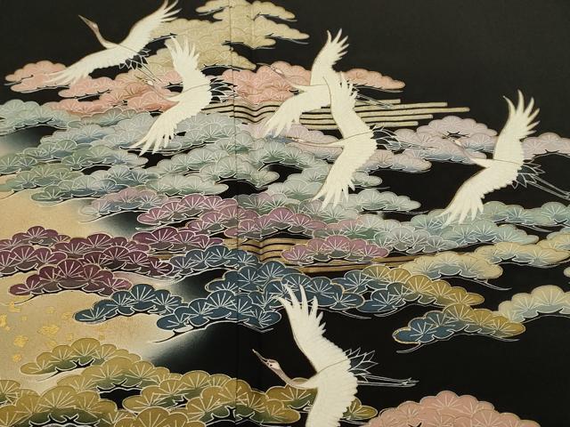 平和屋着物■豪華黒留袖　作家物　飛鶴松葉文　暈し染め　金彩　正絹　逸品　CABN1509ev