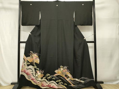 平和屋着物■豪華黒留袖　駒刺繍　扇面花車文　仕覆飛鶴文　暈し染め　金彩　正絹　逸品　CABN1589ev