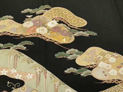 平和屋着物■豪華黒留袖　駒刺繍　松竹梅吉祥花文　金銀彩　正絹　逸品　CABN1647ev