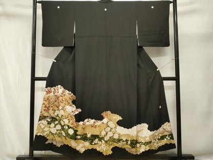 平和屋着物■豪華黒留袖　作家物　駒刺繍　白鷺　籬枝梅花文　金彩　正絹　逸品　CABN1933ev