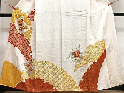 平和屋着物■訪問着　駒刺繍　絞り　雪輪草花文　金彩　正絹　逸品　CABN2167xe