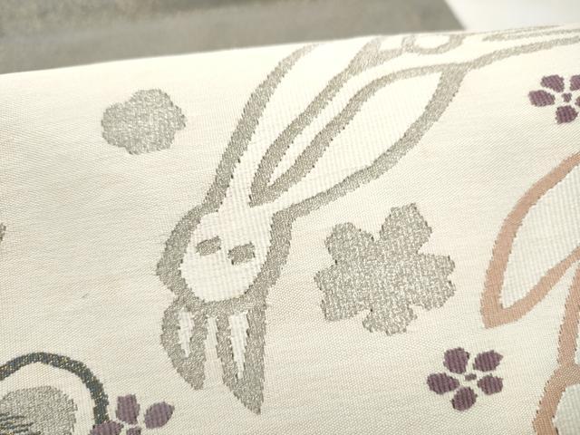 平和屋着物●京友禅作家　山科春宣　爪搔き本綴れ　六通柄袋帯　雪輪兎花文　金銀糸　反端付き　正絹　逸品　CABN2449hy