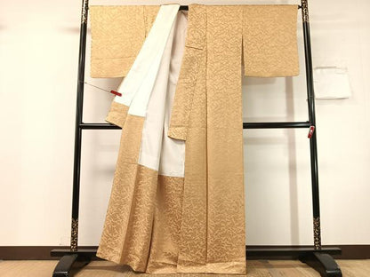 平和屋着物●上質な色無地　飛鶴地紋　飴色　正絹　逸品　CABN3053vp