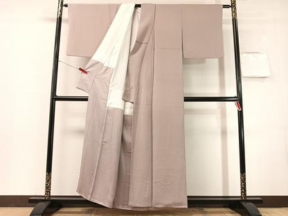平和屋着物●上質な色無地　作家物　紫鼠色　鬼しぼ縮緬　正絹　逸品　CABN3143vp