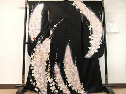 平和屋着物●豪華振袖　槍梅　暈し染め　黒地　金彩　やまと誂製　正絹　逸品　CABN3177vp