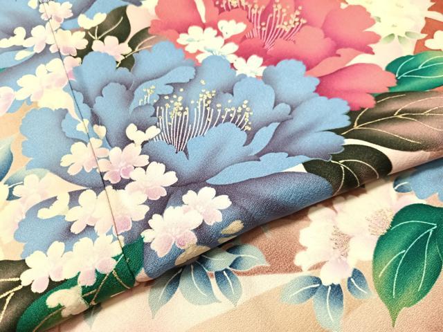 平和屋着物●豪華振袖　草花文　暈し染め　金彩　正絹　逸品　CABN3193vp