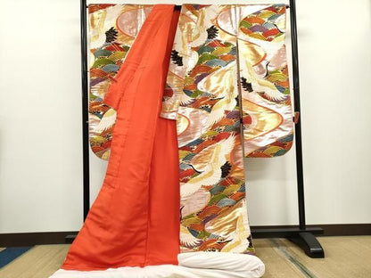 平和屋本店●色打掛　お引きずり　和装　婚礼　結婚式　花嫁　神社挙式　唐織　立波飛鶴文　金銀糸　逸品　CABN3531ze