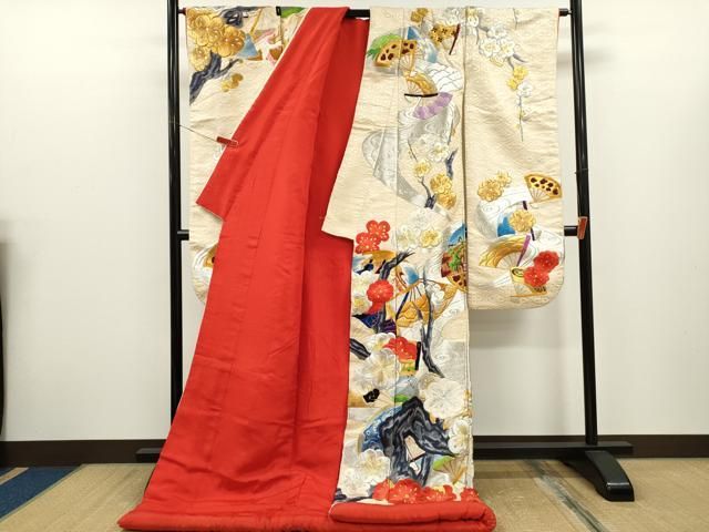 平和屋本店●色打掛　お引きずり　和装　婚礼　結婚式　花嫁　神社挙式　総刺繍　扇面飛鶴人物枝梅文　金銀糸　逸品　CABN3533ze