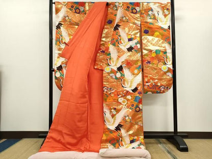 平和屋本店●色打掛　お引きずり　和装　婚礼　結婚式　花嫁　神社挙式　唐織　鳳凰飛鶴花文　金糸　逸品　CABN3535ze