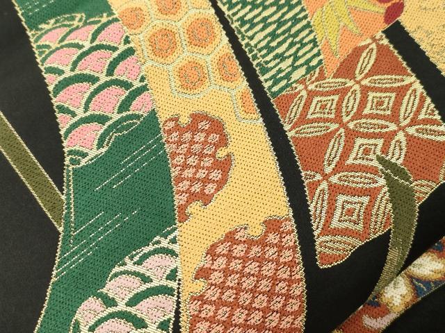 平和屋着物●西陣　白綾苑大庭 　六通柄袋帯　誰が袖花文　黒地　金糸　正絹　逸品　CABN3713dy