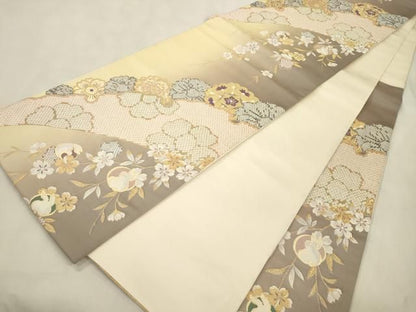 平和屋着物●六通柄袋帯　唐織　雪輪兎花文　金糸　正絹　逸品　CABN3928dy