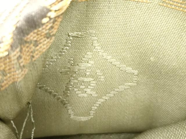 平和屋着物●唐織・西陣の老舗・名門・藤原織物　六通柄袋帯　唐織　菱花文　金糸　正絹　逸品　CABN3960dy