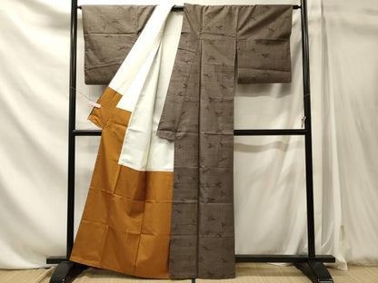 平和屋着物■本場大島紬　9マルキ　唐草文　正絹　逸品　CABN4609oy