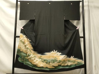 平和屋着物■豪華黒留袖　駒刺繍　飛鶴松文　暈し染め　金彩　正絹　逸品　CABN4613oy