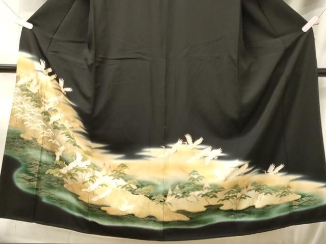 平和屋着物■豪華黒留袖　駒刺繍　飛鶴松文　暈し染め　金彩　正絹　逸品　CABN4613oy